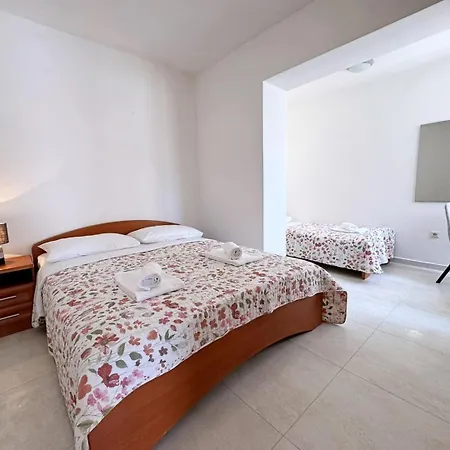 Apartments Scheich Guest house 3*