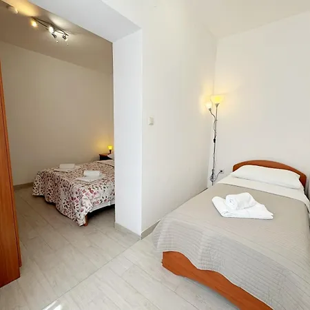 Apartments Scheich 3*