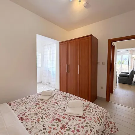 Apartments Scheich 3* Silo (Krk)