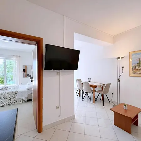 Apartments Scheich 3*