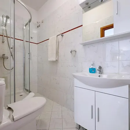 ゲストハウス Scheich