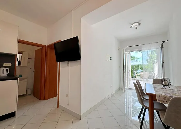 Apartments Scheich 3* Šilo