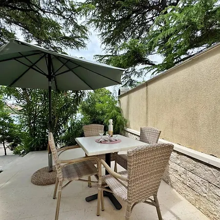 Scheich Vendégház 3*